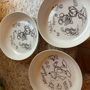 Three Mickey and Minnie Mouse Sketch  bowls